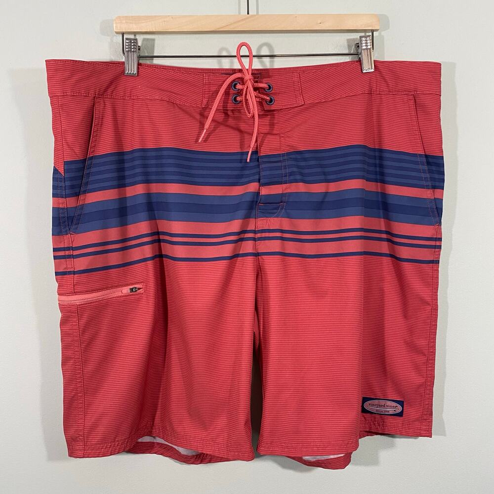 Vineyard Vines Men Red & Blue Striped Performance Swim Board Shorts Size 40